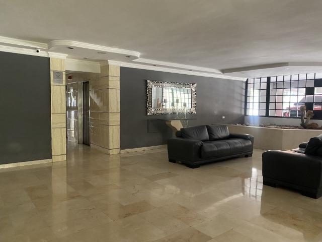 PENTHOUSE EN LA URBANIZACION LA GRANJA EN VENTA