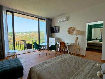 PENTHOUSE EN RENTA AMUEBLADO EN RANCHO CORTES