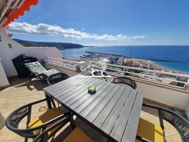 Penthouse en venta Arona
