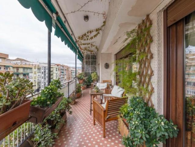 Penthouse en venta Granada