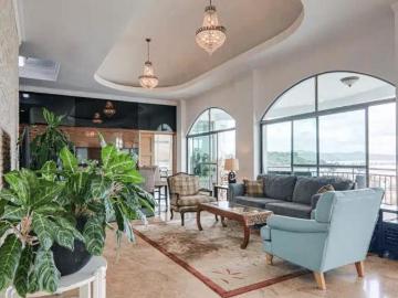 Penthouse en Venta en la Ciudad de Panamá: Ubicación Privilegiada en Amador