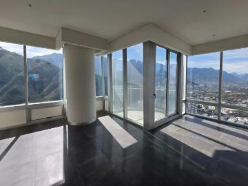 Penthouse en venta en zona Valle Oriente en San Pedro Garza García