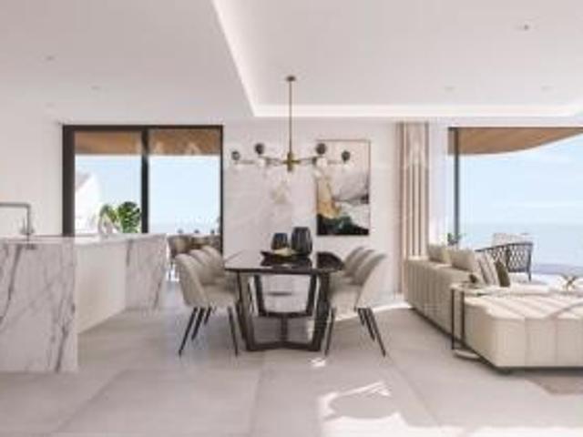 Penthouse en venta Estepona