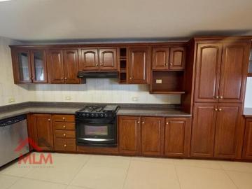 Penthouse en Venta Fuentes del Valle | 320m2 | Terraza | San Pedro Garza García