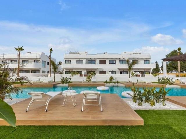 Penthouse en venta Los Alcázares