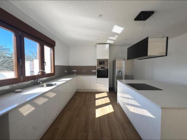 Penthouse en venta Los Urrutias