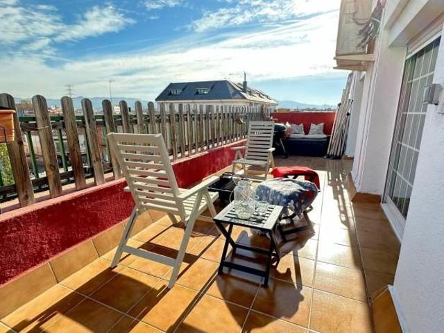 Penthouse en venta Santa Perpètua de Mogoda