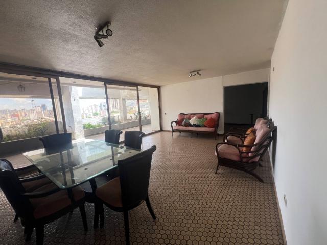 Penthouse en Venta Ubicado en Los Caobos