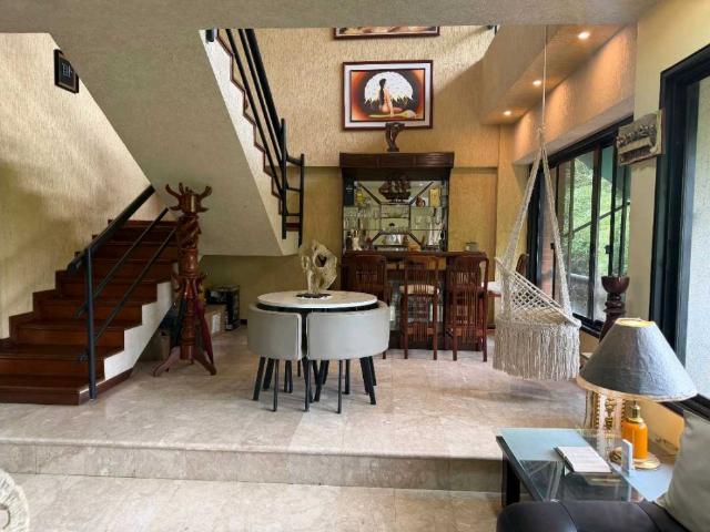 PentHouse en venta Urb Miranda con terraza