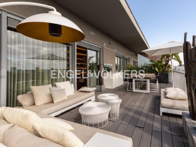 Penthouse Elegante com Grande Terraço e Vista para o Rio Parque das Nações, Lisboa