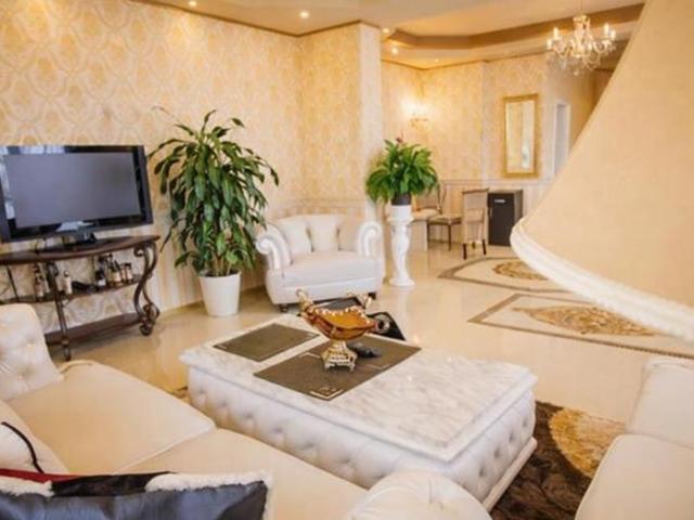 Penthouse extravagant,living spectaculos, semineu,terase generoase,Avantgarden