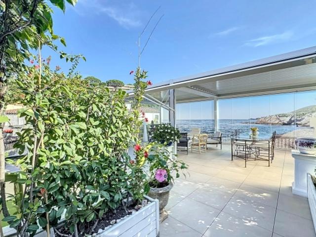 PENTHOUSE EXCEPTIONNEL BAS CROIX DES GARDES