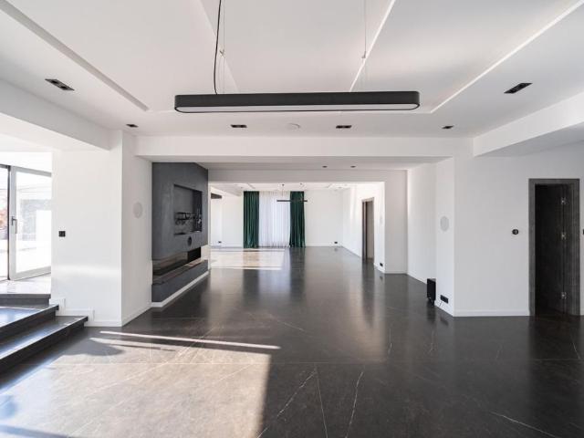 Penthouse for rent | Floreasca | Tei Lake view