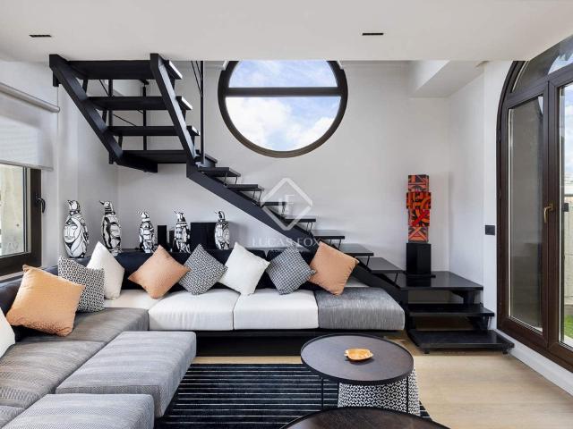 Penthouse for rent in Barcelona city, Barcelona