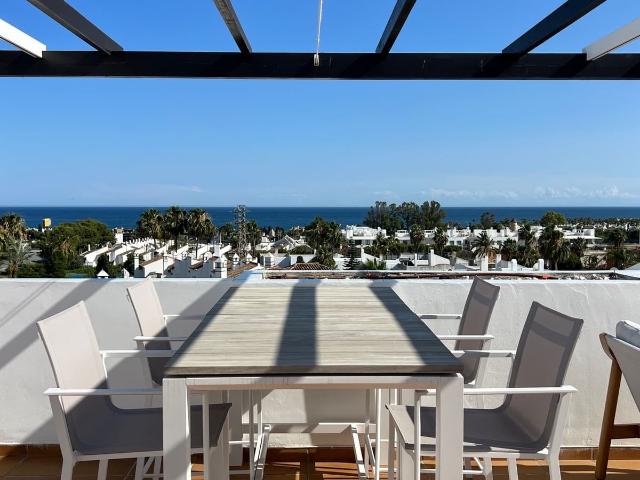 Penthouse for rent in Bel Air, Estepona, Málaga