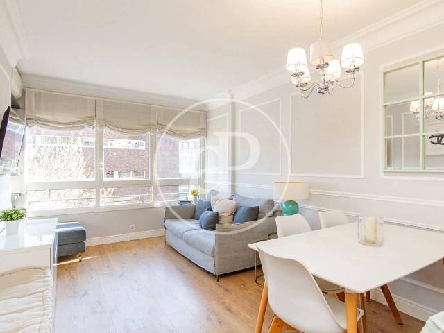 Penthouse for rent in Nueva España, Madrid city, Madrid