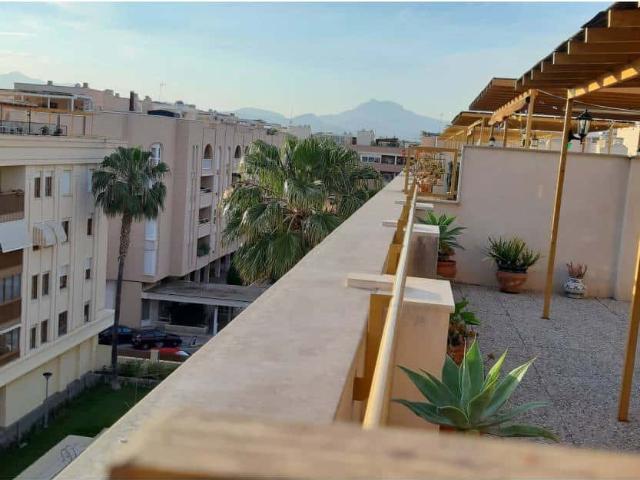 Penthouse for rent in San Juan de Alicante / Sant Joan d'Alacant, Alicante