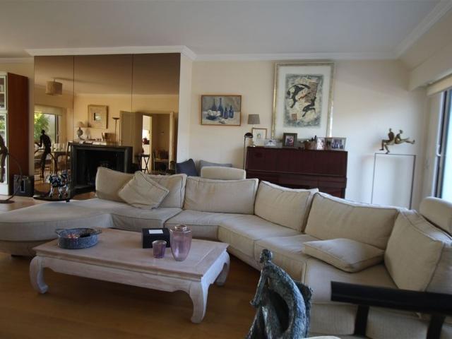 Penthouse for rent in UCCLE