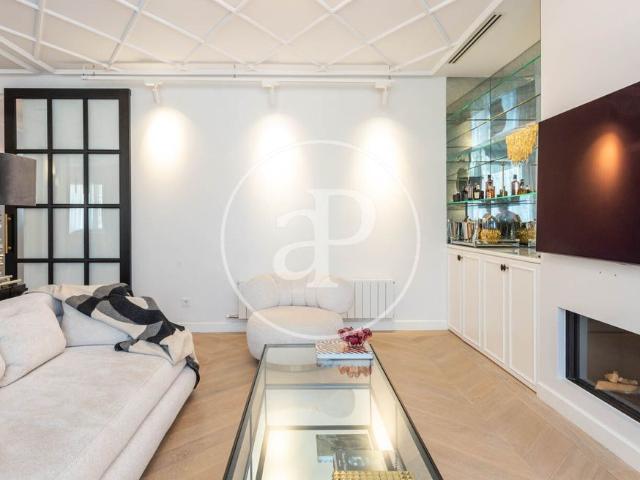 Penthouse for Rent on Av. Pau Casals
