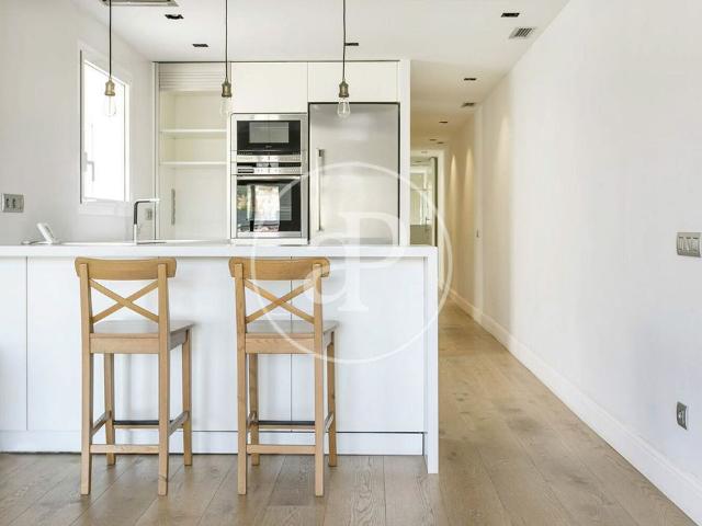 Penthouse for rent with Terrace in El Putget i Farró Barcelona