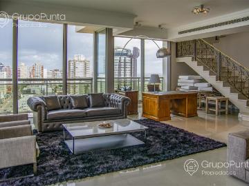 Penthouse frente al mar Torre Imperiale Playa Brava Punta del Este