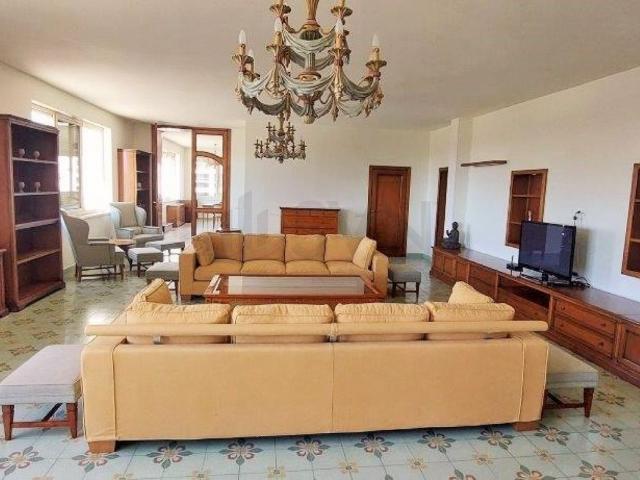 Penthouse Herastrau 350 mp utili 350 mp terasa