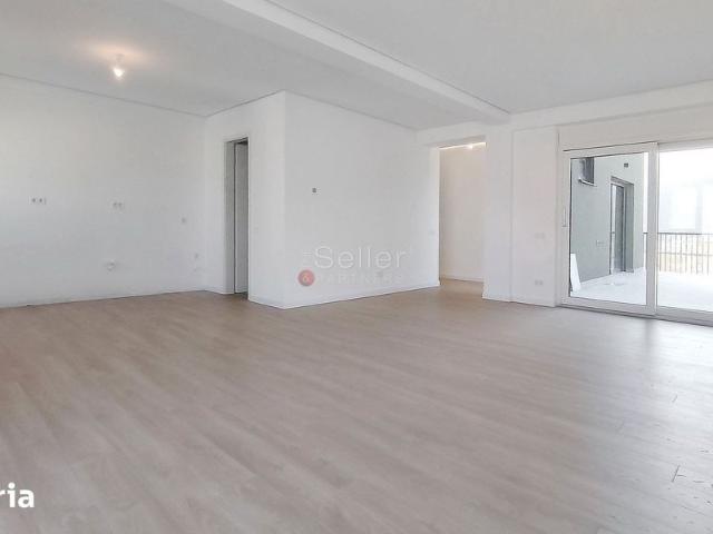Penthouse Imobil Nou zona Carpatilor