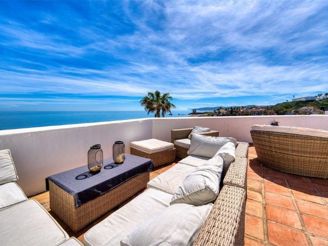 Penthouse in Casares