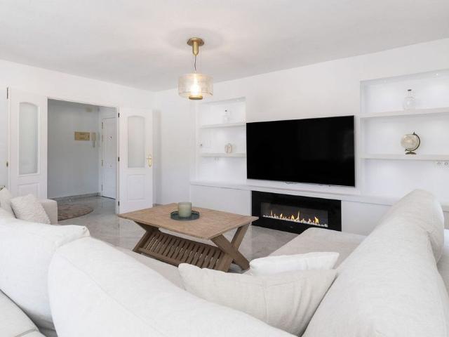 Penthouse in Nueva Andalucía