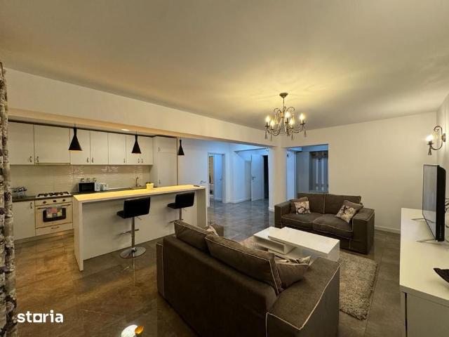 Penthouse l 180 mp l 3 camere l Craiova Promenada Mall – Fantasy Park