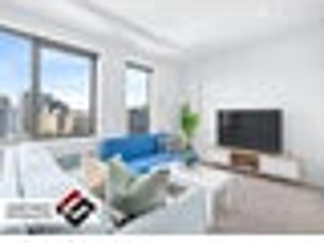 Penthouse Level Peace in the CBD!