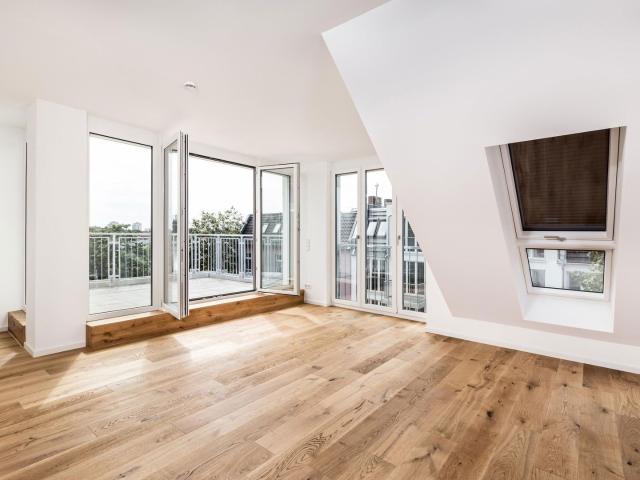 Penthouse Maisonette Wohnung mit 17m² Dachterrasse, direkt v. Eigentümer keine Maklerkosten