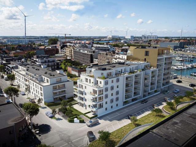 Penthouse met mooi terras en zicht op de jachthaven