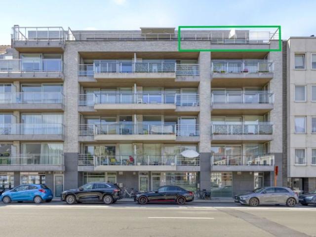 Penthouse met 2 ruime terrassen in het centrum van Roeselare