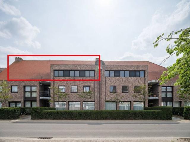 Penthouse met 3 slaapkamer, 2 badkamers en ruim terras in Ko