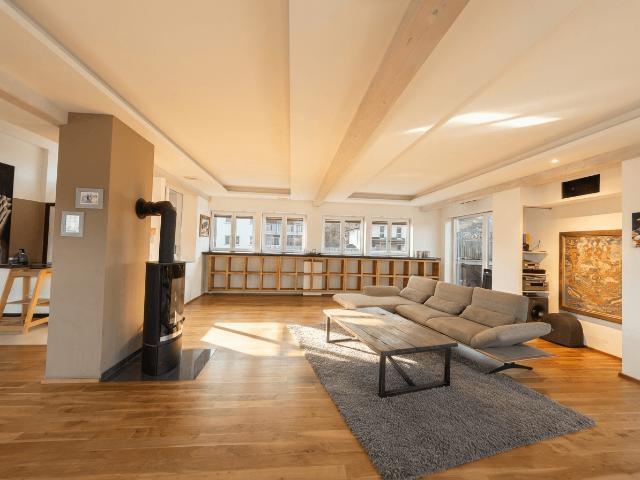 Penthouse mit Dachterrasse und Irrseeblick!