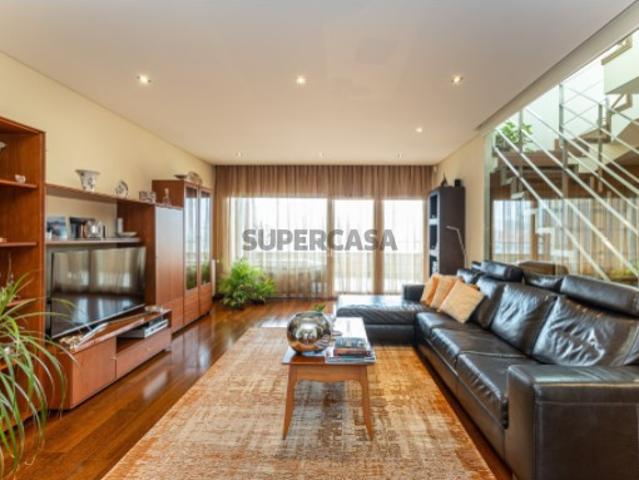 Penthouse no centro de Gaia