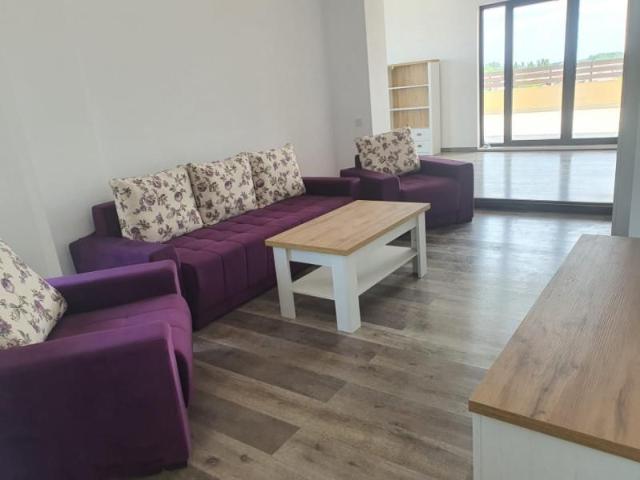 Penthouse situat in zona Popa Sapca, terasa