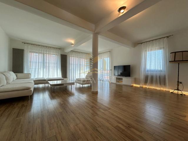 Penthouse spatios pe 3 nivele 210 mp | garaj + 3 locuri de parcare incluse