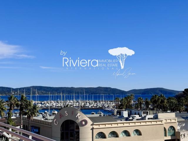 Penthouse sur le Port de Cavalaire VUE MER !