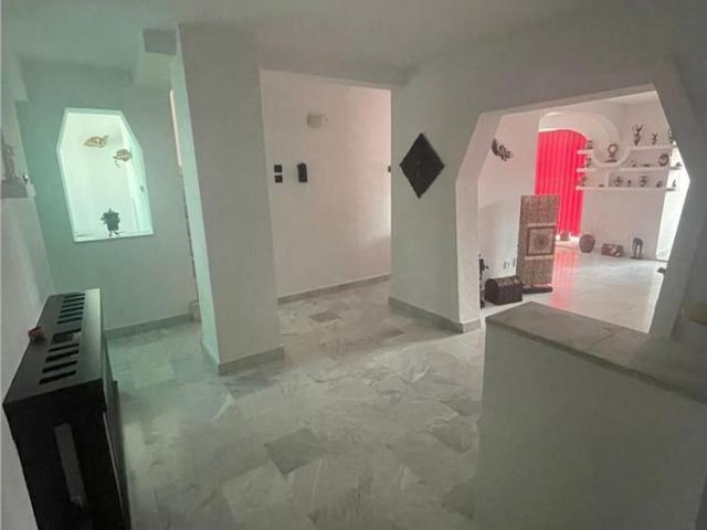 Penthouse pe 3 nivele de inchiriat in zona centrala