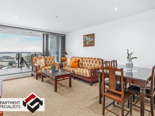 Penthouse PERFECTION in Sugartree!