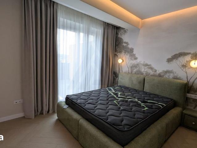 Penthouse premium 4 camere 120 mp utili terasa 88 mp zona Lazaret