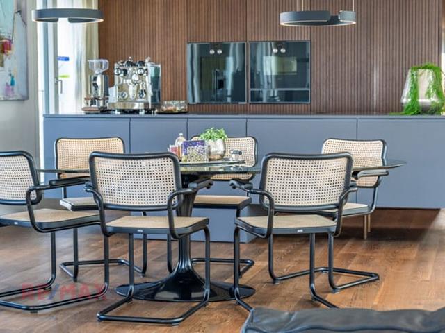 Penthouse Prestige: Das einzige Wohnrefugium auf der obersten Ebene