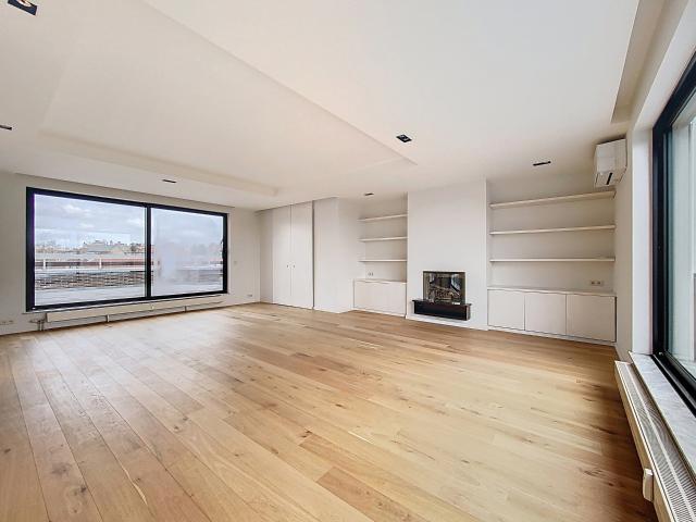 Penthouse with two bedrooms in Forest