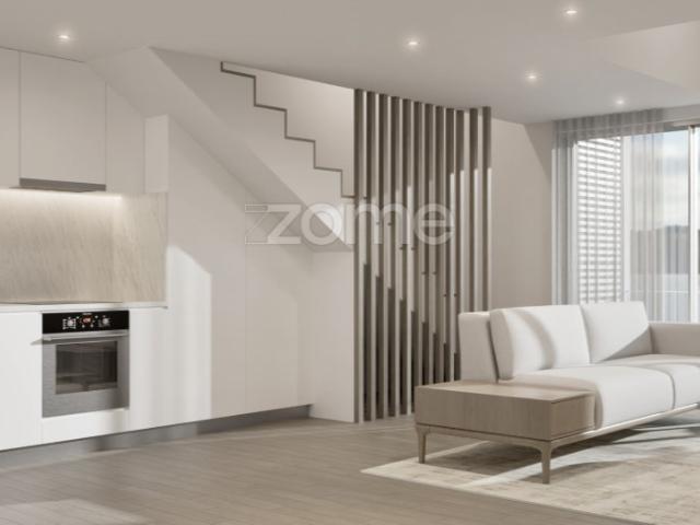 Penthouse T1 Duplex com Terraço e Varanda a Poente, a 5min do Porto