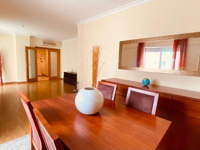 Penthouse T2+1 na Alameda das Linhas de Torres, Lumiar, Lisb. 116m² Lumiar
