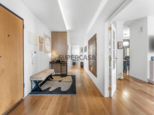Penthouse T3 + 1 com jardim, Quinta da Beloura, Sintra