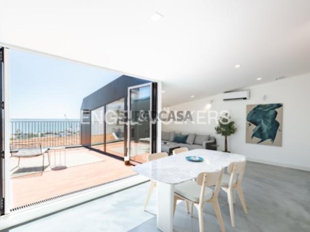 Penthouse T3 Duplex com Vista Tejo em Condomínio Exclusivo