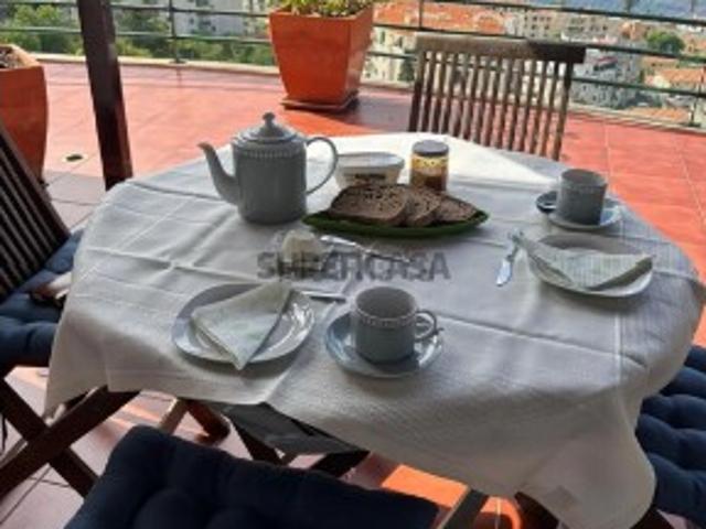 Penthouse T3 em Caniço